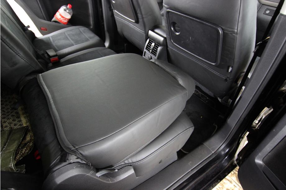 Volkswagen Touran 2003–2010 Sätesskydd i konstläder+tyg+Alcantara Antara A001 (komplett sats för hela kupén) Foto 13