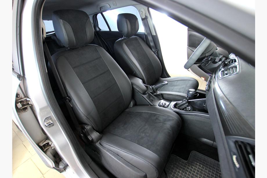 Renault Megane III 2009–2016 Sätesskydd i konstläder+tyg+Alcantara Antara A001 (komplett sats för hela kupén) Image