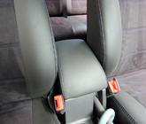 Volkswagen Caddy 2010–2015 Sätesöverdrag i konstläder + tyg + alcantara Antara A001b (komplett set för hela kupén) foto 17