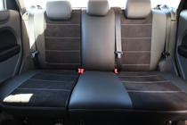 Ford Focus III 2011–2017 Bilklädslar i ekoläder+tyg+antara Antara A001g (komplett kupésats) foto 8
