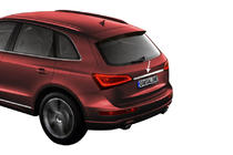 Audi Q5 2017–2025 Kromlist ovanför registreringsskylten (rostfritt stål) foto 1