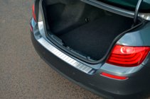 BMW 5-serien F10/F11 2010–2016 OmsaLine bakre stötfångarskydd (SD, rostfritt stål) foto 7