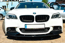 BMW 5-serien F10/F11 2010–2016 Frontläpp till främre stötfångare OmsaLine (svart) foto 5