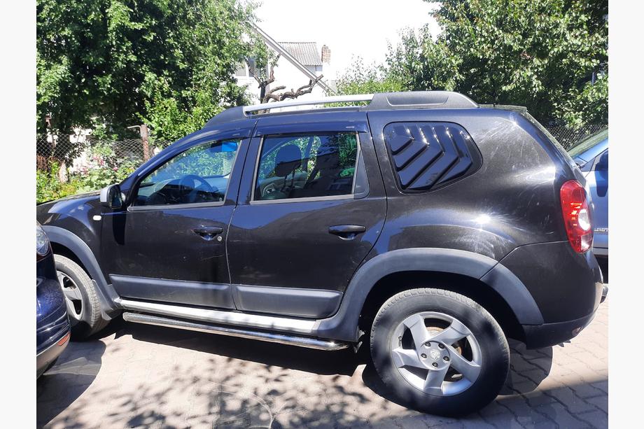 Renault Duster 2008–2017 Bakruteöverdrag EuroCap (2 st, ABS) Foto 1