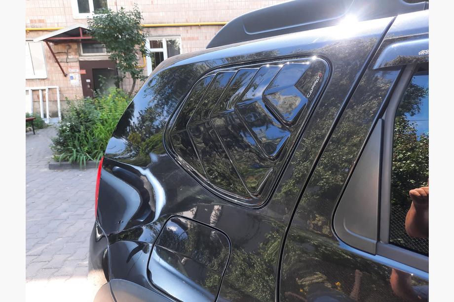 Renault Duster 2008–2017 Bakruteöverdrag EuroCap (2 st, ABS) Foto 6