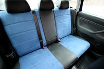 Volkswagen Passat B5 1997–2005 Sätesskydd i konstläder + tyg + alcantara Antara A006 (komplett kupésats) foto 6