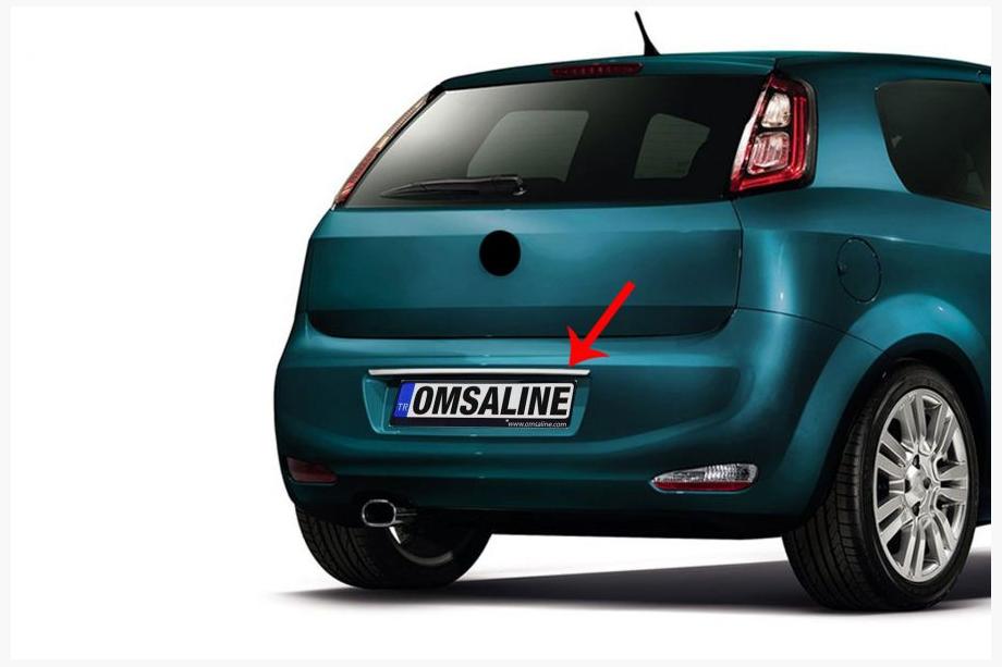 Fiat Punto Grande/EVO 2006–2018 Kromlist ovanför registreringsskylten (rostfritt stål) Image