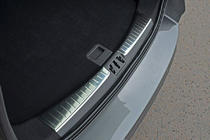 Ford Kuga/Escape 2013–2019 Lasttröskelskydd i rostfritt stål 2016-2019 (2-delat) foto 1