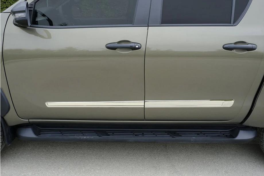 Nissan Navara/NP300 2016– Dörrlister (4 st, rostfritt stål) Image