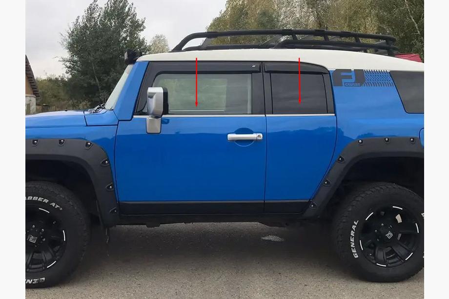 Toyota FJ Cruiser 2006–2022 Nedre fönsterlister i rostfritt stål (4 st) Foto 1