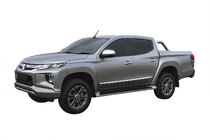 Mitsubishi L200 2015–2024 Dörrlister (4 st, rostfritt stål) foto 1