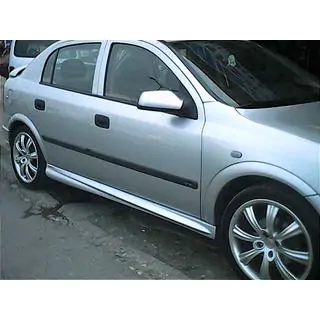 Sidokjolar Sedan (olackerade, för lackering)