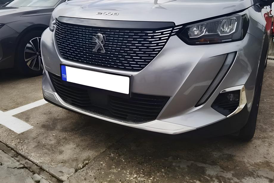 Peugeot 2008 2019– Kromringar till dimljus (2 st, rostfritt stål) Image