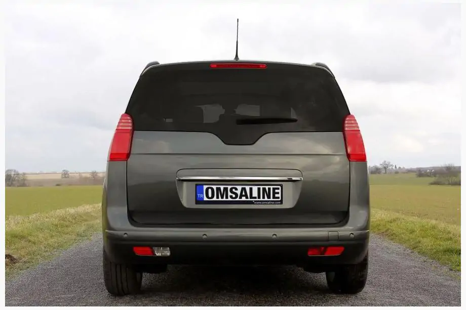 Peugeot 5008 2009–2016 Kromlist ovanför registreringsskylt OmsaLine (rostfritt stål) Image