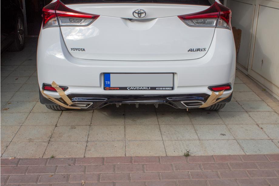 Toyota Auris 2012–2018 Diffusor till bakre stötfångaren (2016-2018, för lackering) Image