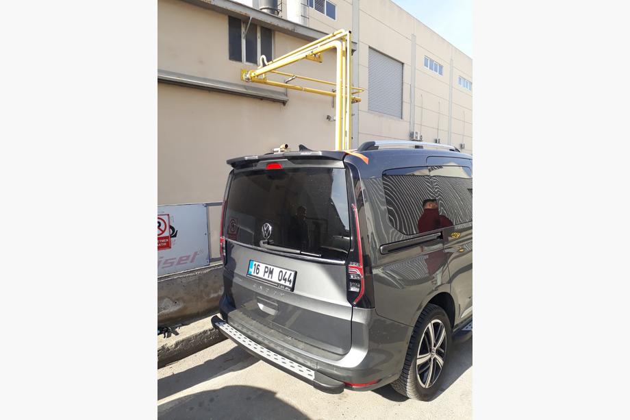 Volkswagen Caddy 2020– Spoiler (1-dörrars, för lackering) Image