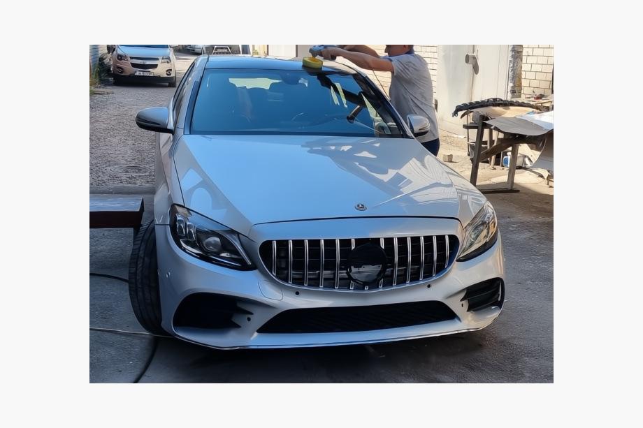Mercedes C-class W205 2014–2021 Främre stötfångare komplett (AMG Line 2018-2021) Foto 7