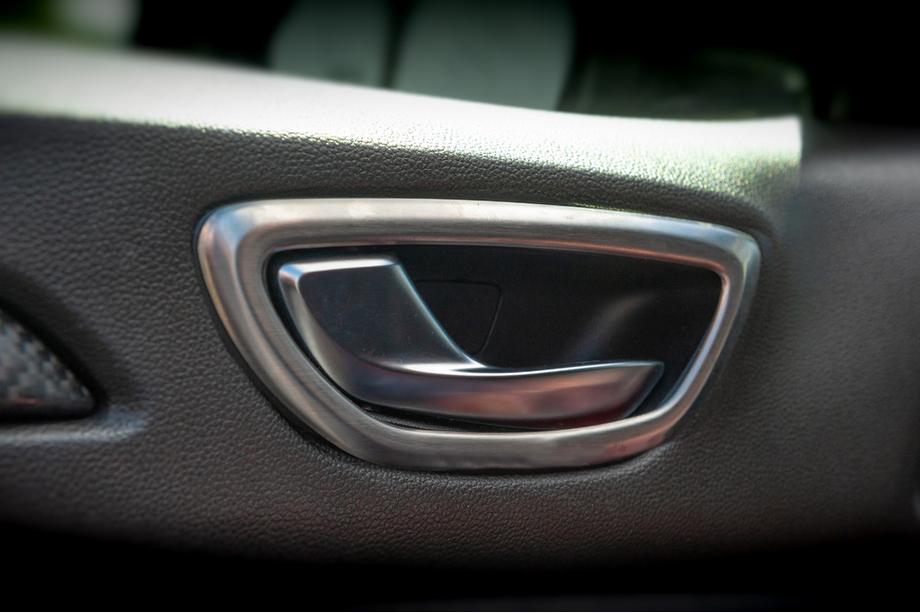Renault Megane IV 2016–2025 Ramar runt invändiga dörrhandtag (4 st, rostfritt stål) Foto 1