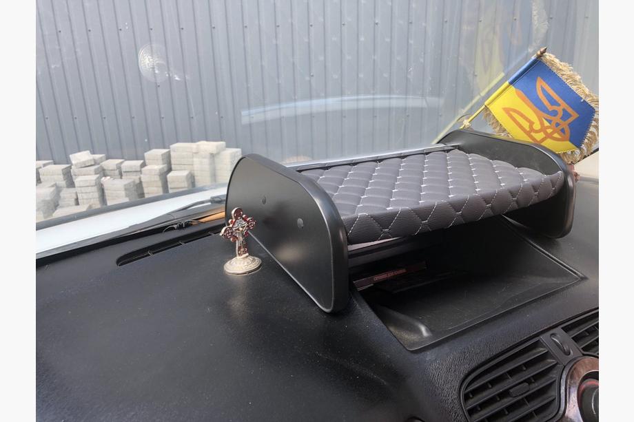 Renault Kangoo 2008–2020 Instrumentbrädshylla (grå med grå söm) Image