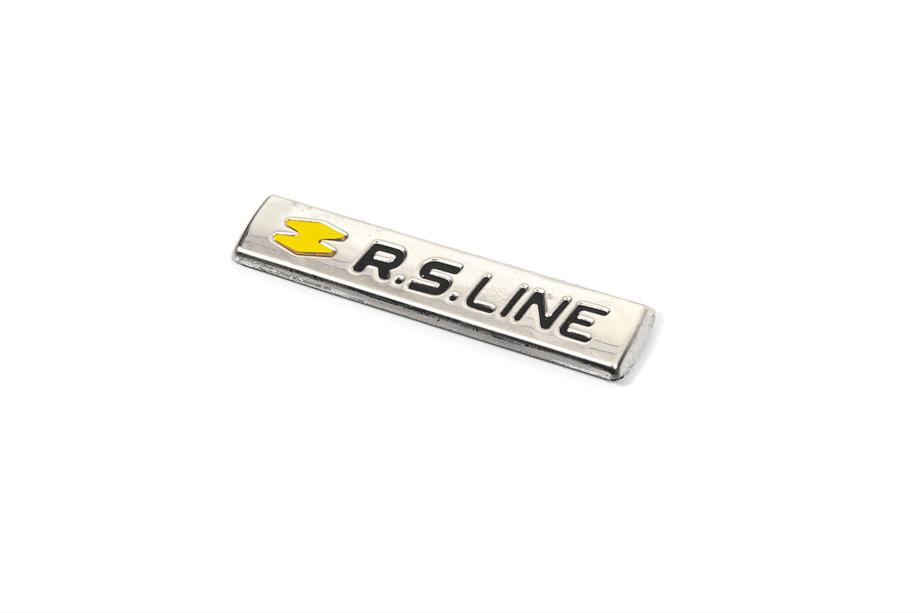 Renault Clio V 2019– RS bakre emblem (1 st, rostfritt stål) Foto 2