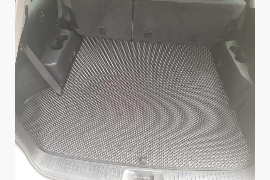 Toyota Highlander 2013–2019 EVA bagagerumsmatta (stor, svart) Foto 6