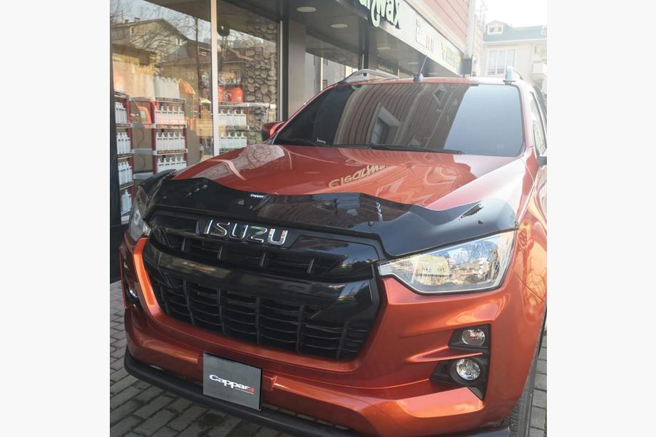 Isuzu D-Max 2019– Motorhuvsdeflektor BAT (EuroCap) Image