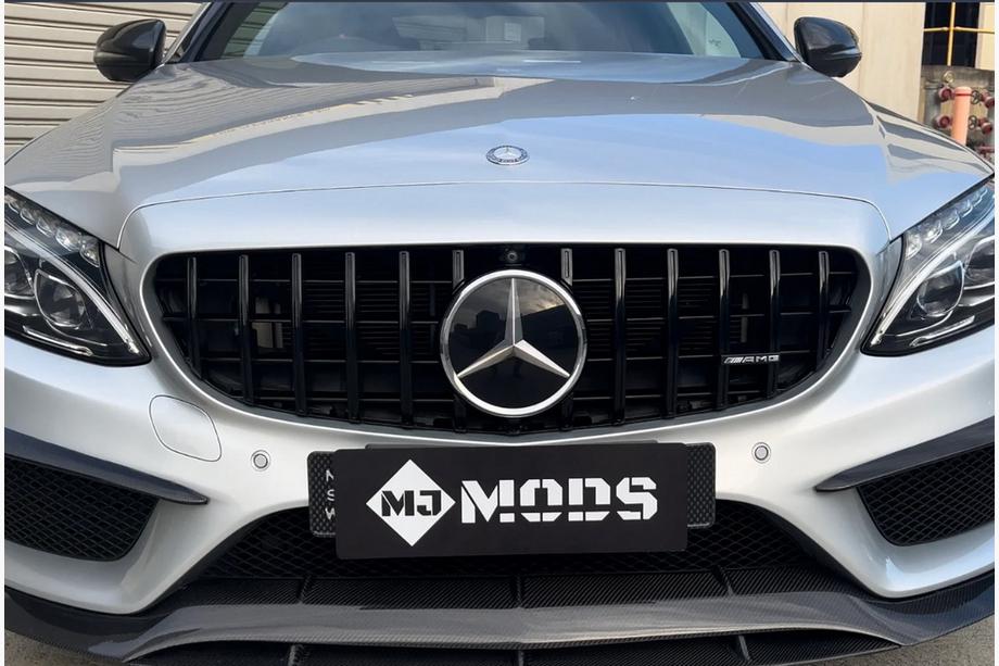 Mercedes C-class W205 2014–2021 Panamericana GT Black frontgrill (för Avantgarde/AMG-Line/C43 AMG) 2014-2021, utan kamera Image