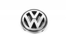 Volkswagen Passat B6 2006–2012 UTFÖRSÄLJNING! Främre emblem V2 (OEM-utseende) foto 1
