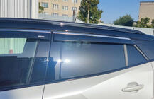 Peugeot 2008 2019– Vindavvisare med kromlist (4 st, Niken) foto 2