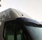 Iveco Daily 2014– Vindrutedeflektor V2 (glans svart, 5 mm) foto 4