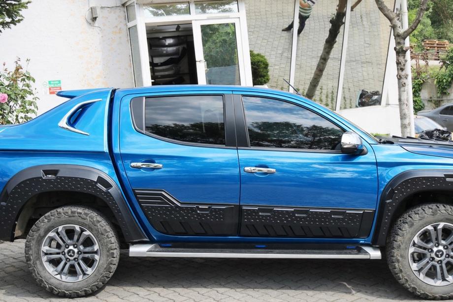 Fiat Fullback 2016– Dörrlister EuroCap (6 st, ABS) Image