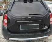 Renault Duster 2008–2017 Plastlist för bagagelucka foto 4