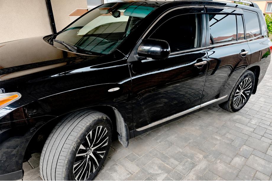 Toyota Highlander 2008–2013 Vindavvisare med kromlist (4 st, Niken) Image