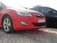 Opel Astra J 2009–2015 Främre nedre läppspoiler 2010-2012 (för lackering) foto 2