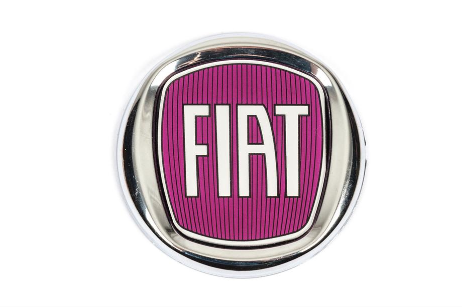 Fiat Emblem (röd V2, självhäftande) 120 mm Image