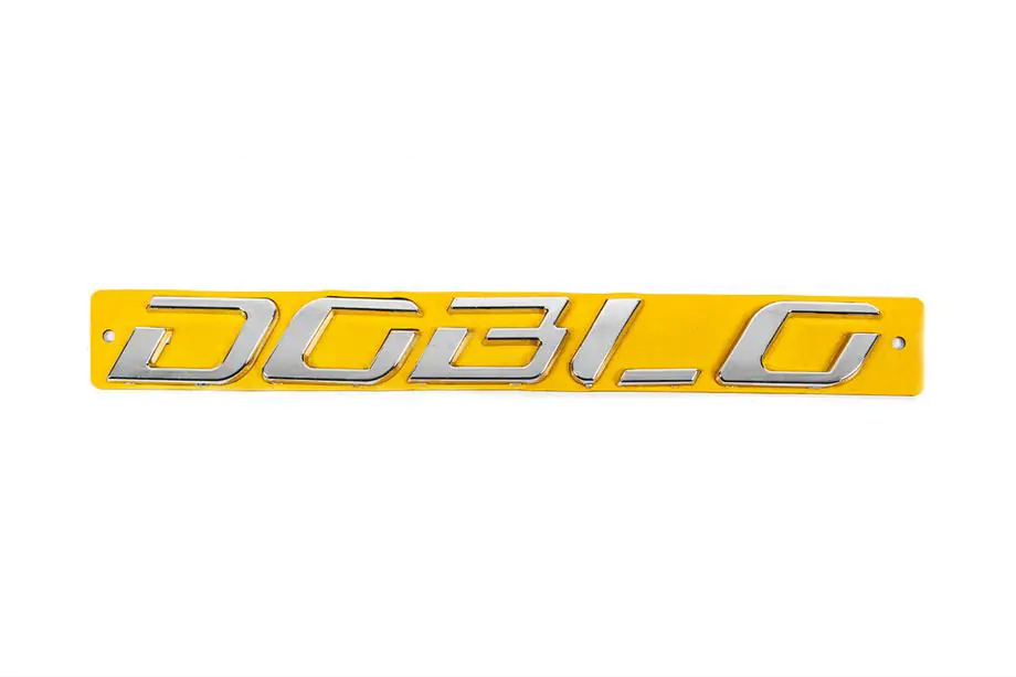 Fiat Doblo II 2010–2022 Doblo emblem (2015+) Foto 2