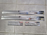 Nissan Qashqai 2007–2010 REA! Instegsskydd (Omsa, 4 st, rostfritt stål) foto 1