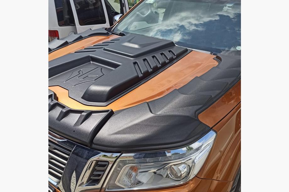 Nissan Navara/NP300 2016– Motorhuvskåpa (ABS) Foto 1