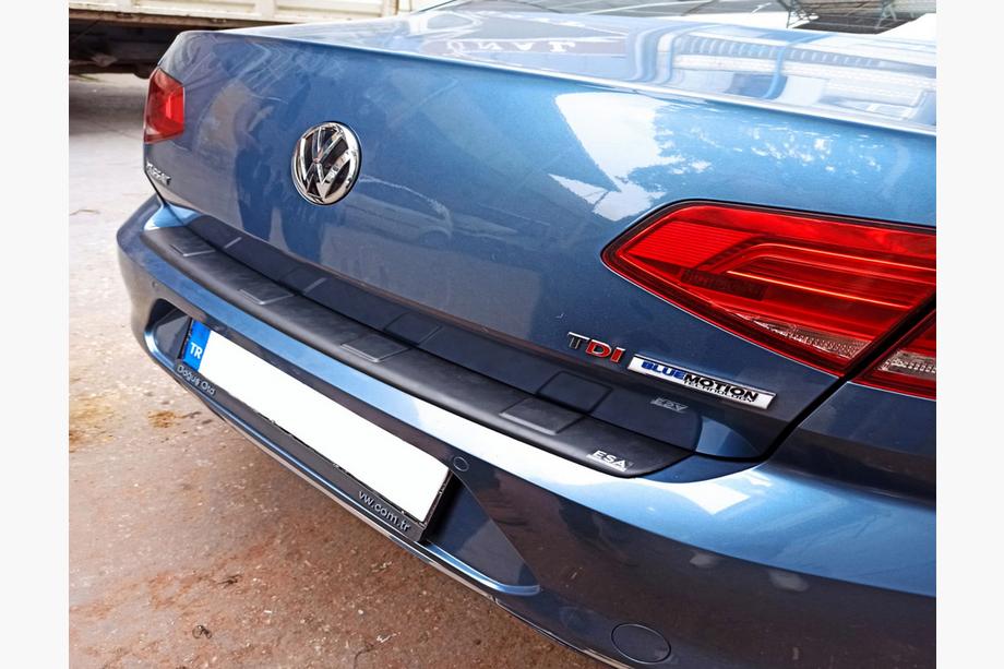 Volkswagen Passat B8 2015–2023 Bakre stötfångardiffusor Esa (Sedan, ABS) Foto 1