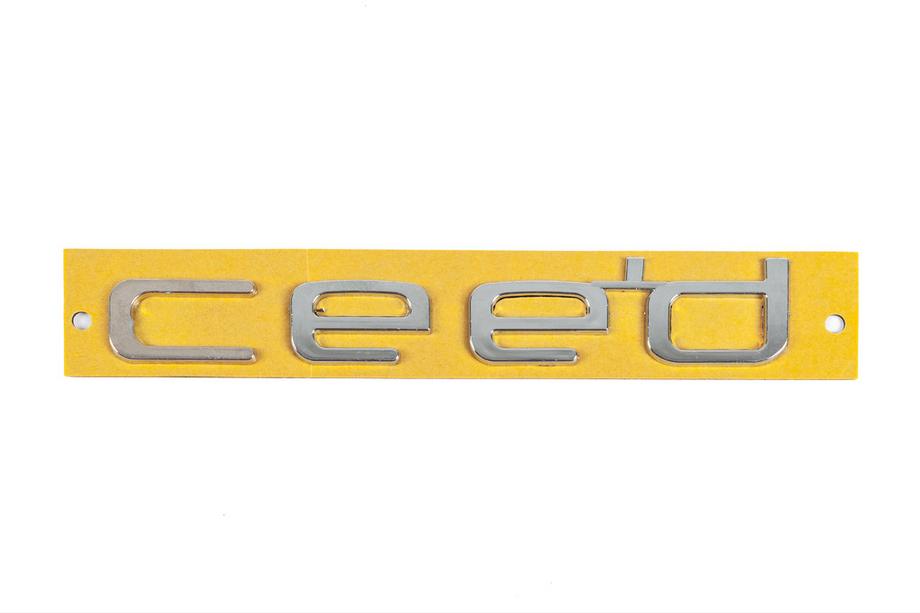 Kia Ceed 2012–2018 Ceed emblem 86320-A2200 (25 x 151 mm) Image