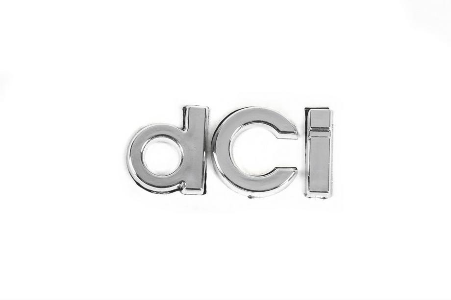 Renault Fluence 2009–2016 DCI-emblem 908894256R (55 x 24 mm) Image