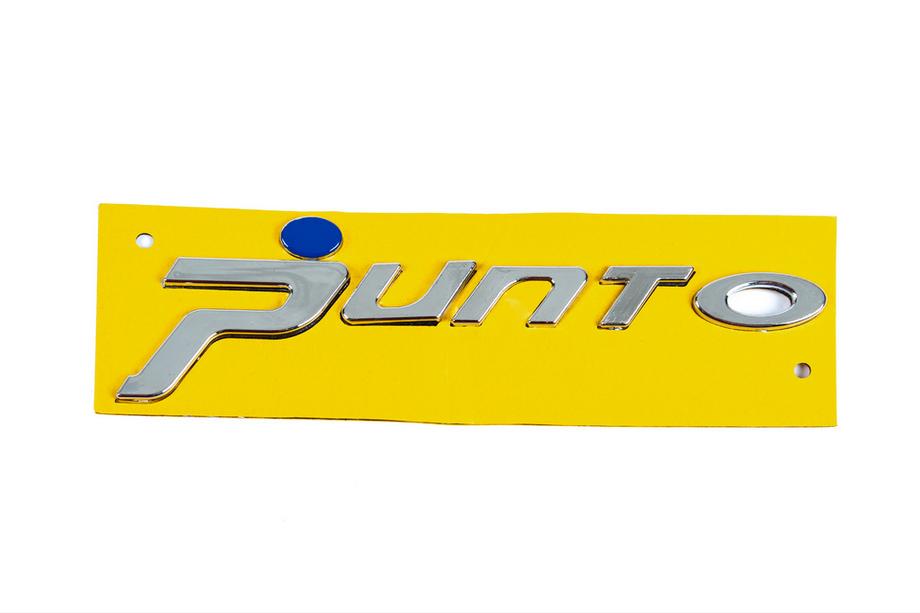 Fiat Punto Grande/EVO 2006–2018 Punto-emblem för Grande (blå punkt, 1518a) Image