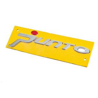 Punto textemblem för Grande (röd punkt, 1518b) Fiat Punto Grande/EVO 2006–2018 foto 2