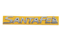 Hyundai Santa Fe 2 2006–2012 SantaFe emblem (ny design, 210 x 30 mm) foto 1