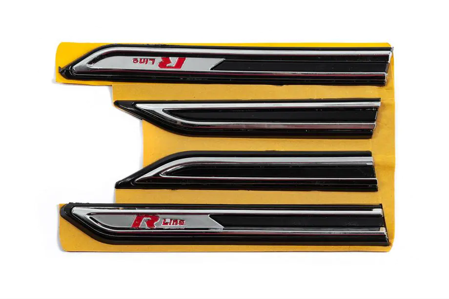 Volkswagen Kromade dörrlister R-Line 8425C (255/185 mm x 29 mm) Image