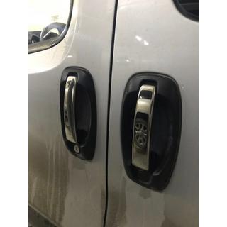 Dörrhandtagskåpor (4 st, rostfritt stål) Peugeot Bipper 2008–2017 foto 1