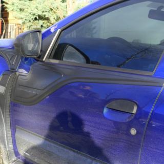 Övre dörrlister (4 st) Renault Duster 2018–2024 foto 3