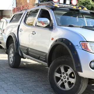 Hjulhusbreddare (EuroCap) Mitsubishi L200 2006–2015 foto 1