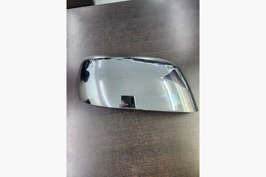 Nissan Pathfinder R51 2005–2014 Kromad spegelkåpa med sidoblinkers (passagerarsida) Foto 2