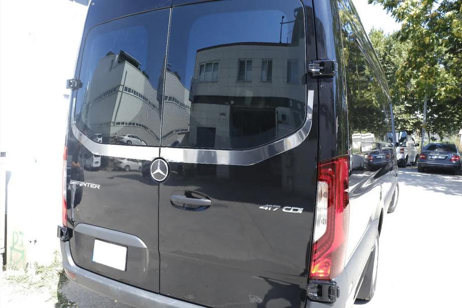Mercedes Sprinter W907/W910 2018– Bakrutelist V-2 Carmos (2 st, rostfritt stål) Foto 3